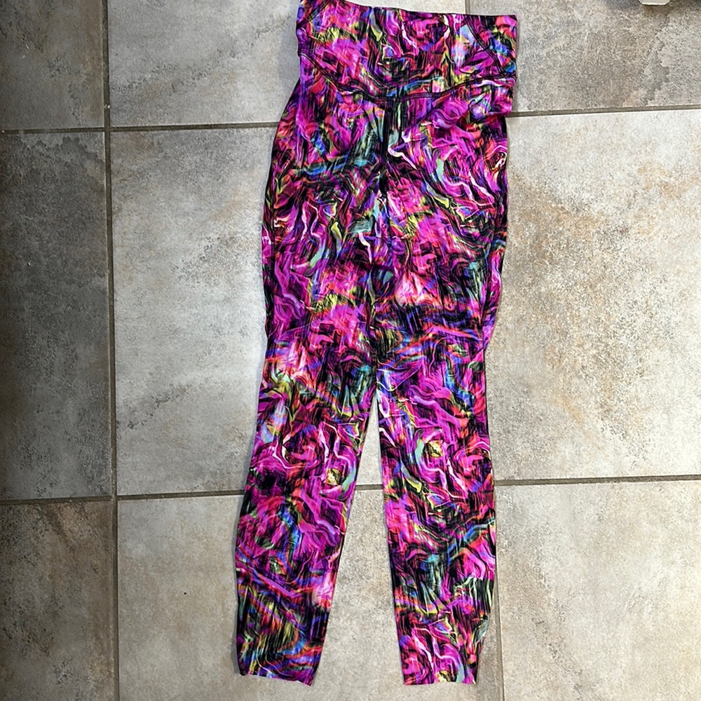 Lululemon WunderTrain Leggings